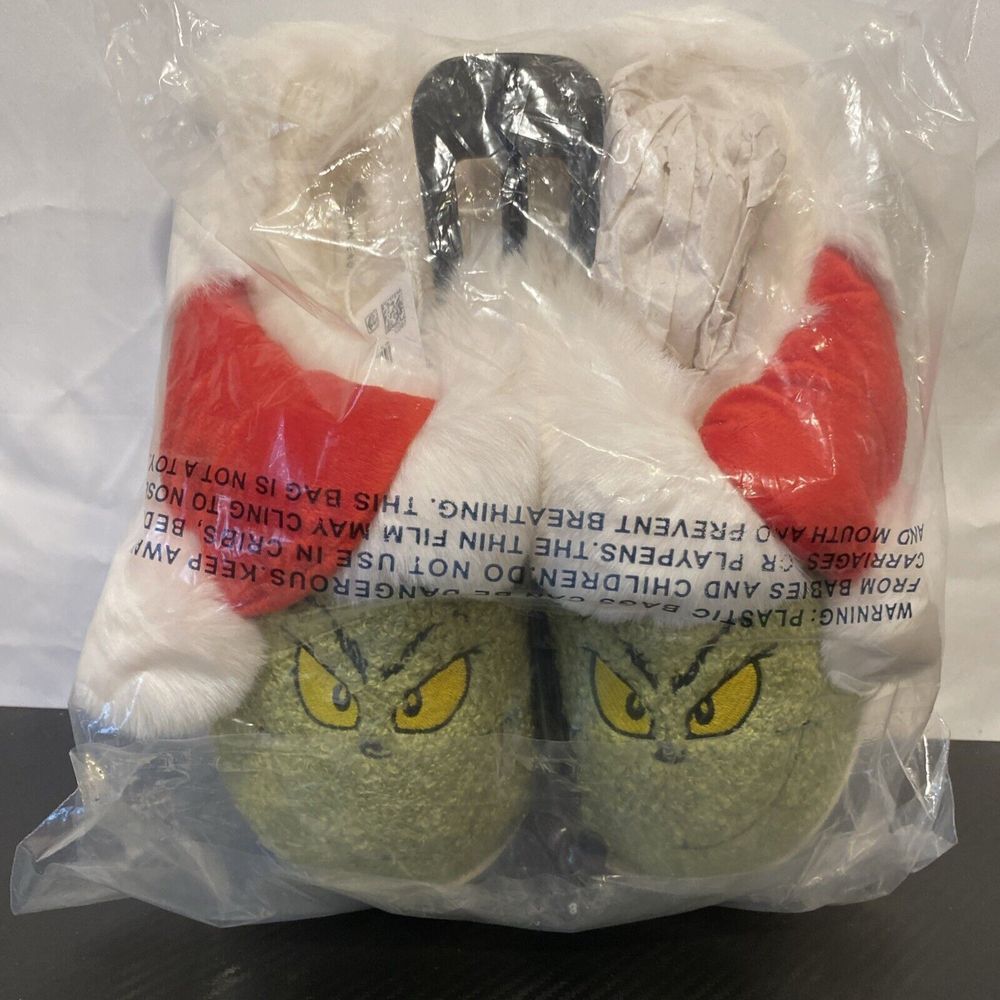 AMERICAN EAGLE Grinch Scuff Slipper Women's SIZE 8 New‎ With Tags